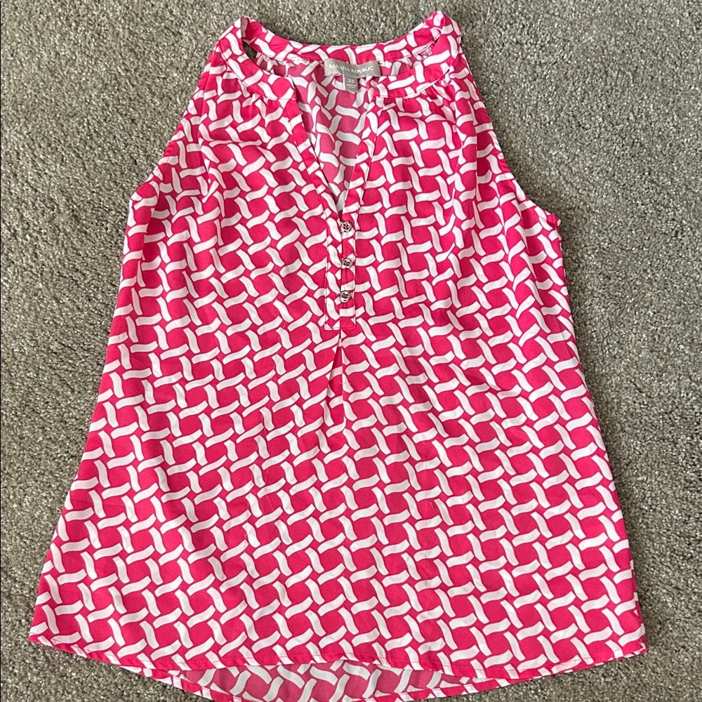 Banana Republic Pink and White Patterned Top